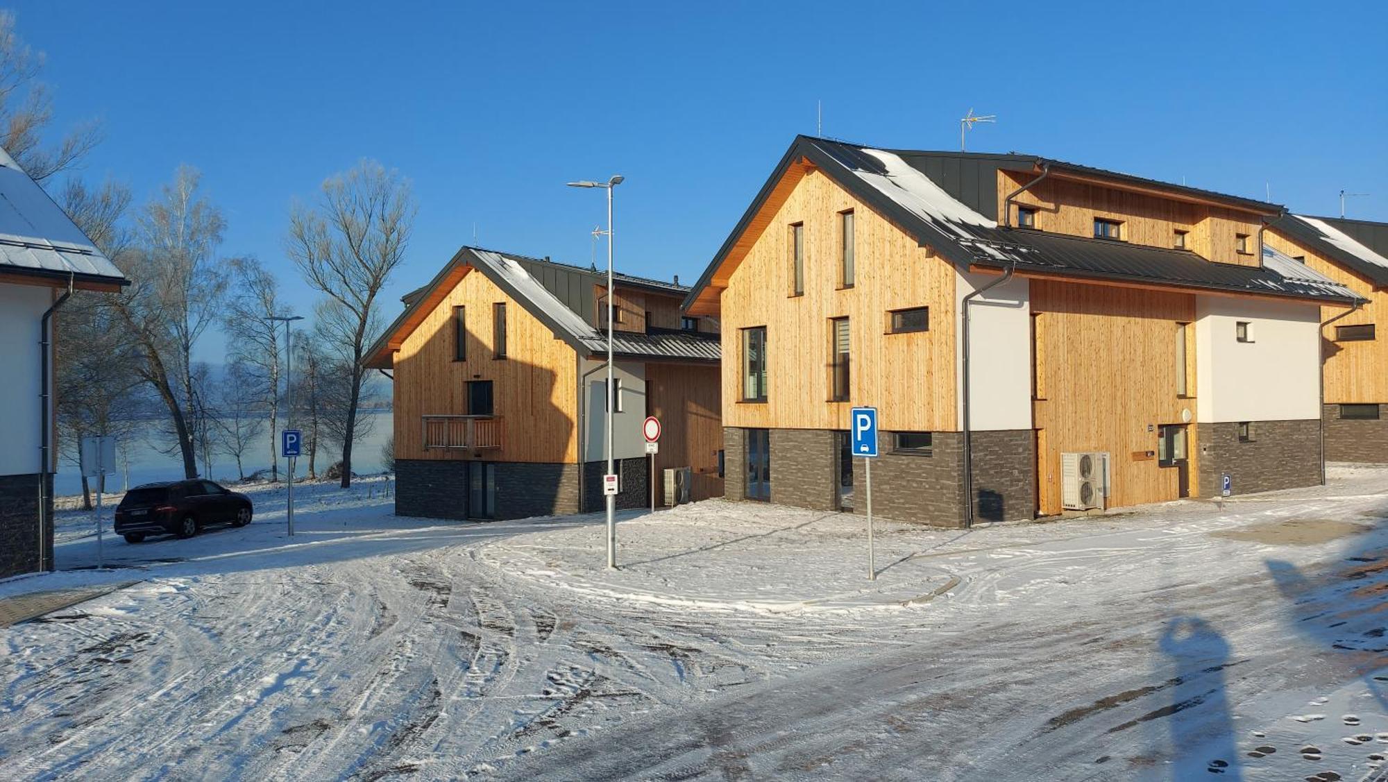 Lipno Apartments Bergmax, Ski Areal Lipno 16Min Dojezd - Resort Male Lipno S Terasou A Zahradkou, Parking Free Черна-в-Пошумави Экстерьер фото