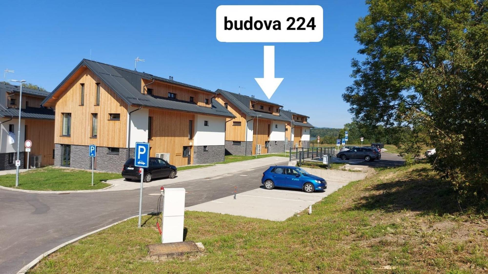 Lipno Apartments Bergmax, Ski Areal Lipno 16Min Dojezd - Resort Male Lipno S Terasou A Zahradkou, Parking Free Черна-в-Пошумави Экстерьер фото